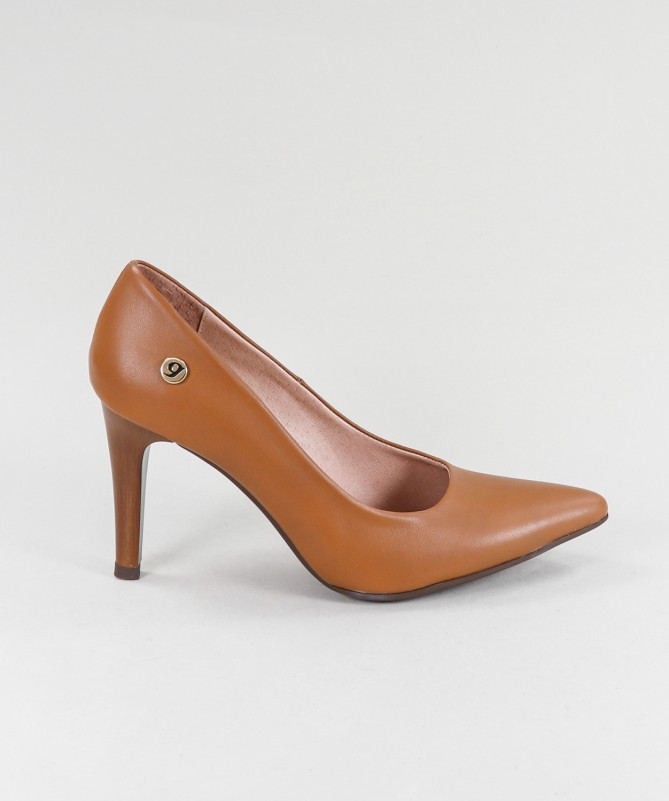 Stilettos Camel de Senhora Ginova em Pele