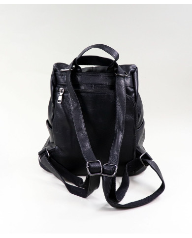 Ladies Backpack in Black with Opening Trace