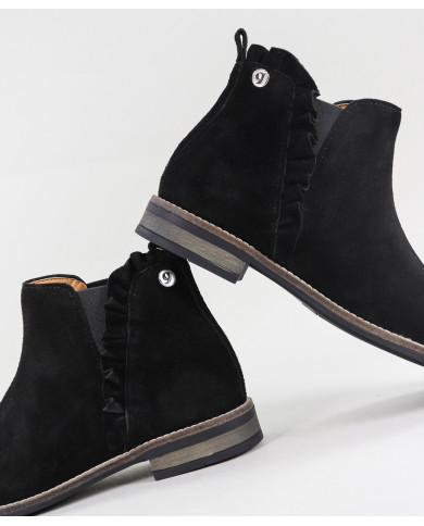 Botas de Senhora Ginova com Folhos