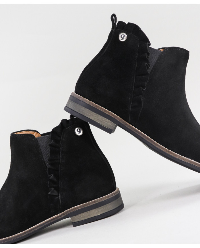 Maria Ginova Boots with Folhos