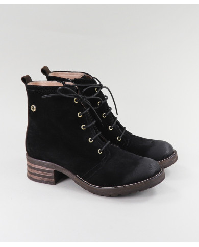 Miss Ginova Black Boots with Wholesalers
