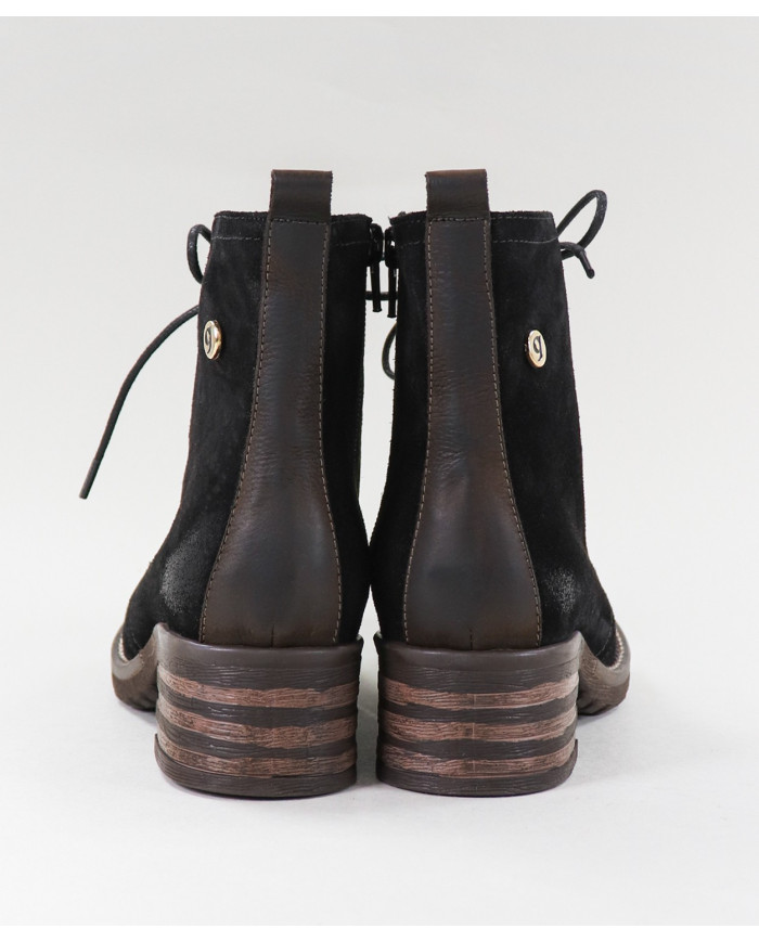 Miss Ginova Black Boots with Wholesalers
