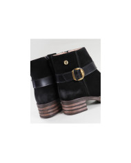 Botas de Senhora Ginova com Fecho