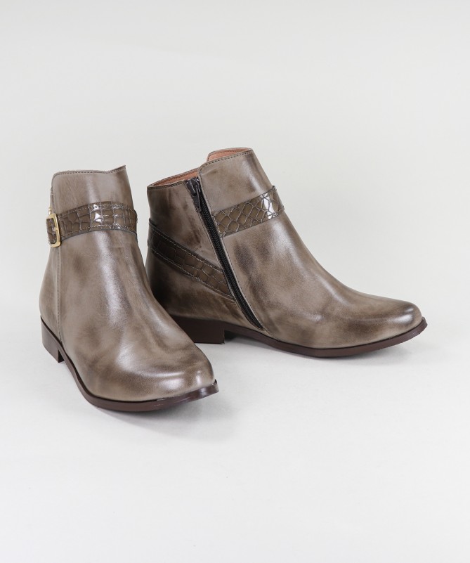 Botas Taupe de Senhora Ginova com Fivela