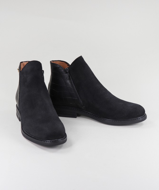 Botas Pretas de Senhora Ginova com Fecho