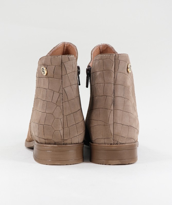 Botas Taupe de Senhora Ginova com Fecho