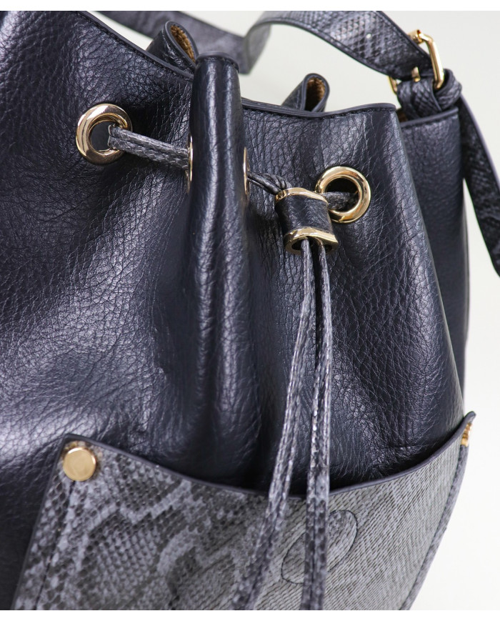 Ladies Bucket Bag Color Black