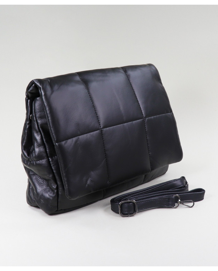 Lady's Black Shoulder Bag