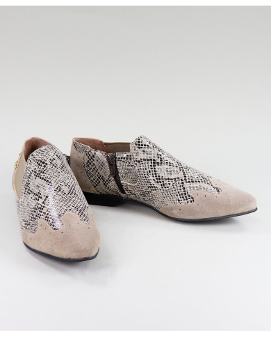 Botins de Senhora Ginova de Ponta Bicuda com Padrão