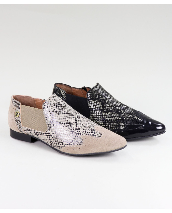 Mistress Ginova Buttons from Ponta Bicuda with Standard