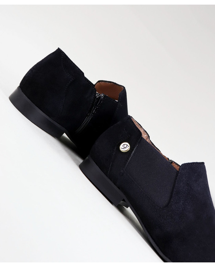 Botins de Senhora Ginova de Ponta Bicuda