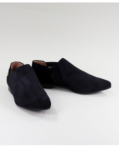 Botins de Senhora Ginova de Ponta Bicuda