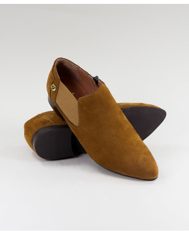 Botins de Senhora Ginova de Ponta Bicuda