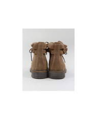 Botas de Senhora Ginova com Folhos