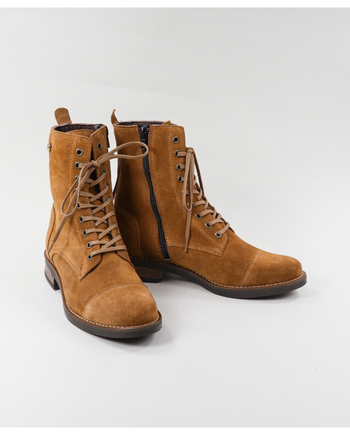 Women's Ginova Boots with Fabric Interior