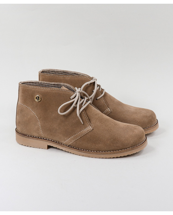 Madonna Ginova Boots with Interior Hot