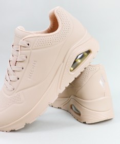Woman's Skechers Sneakers Stand On Air