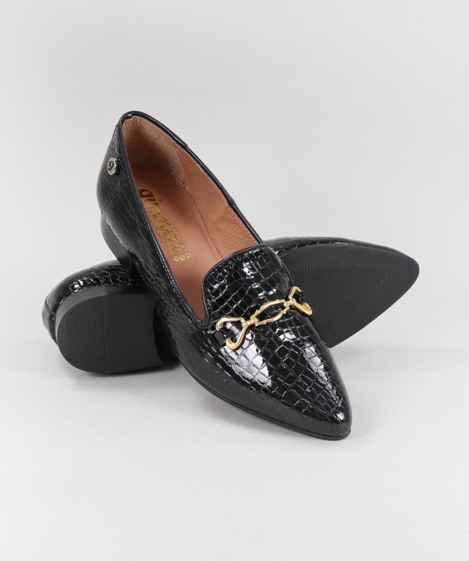 Sapatos de Senhora Ginova com Aplique Dourado