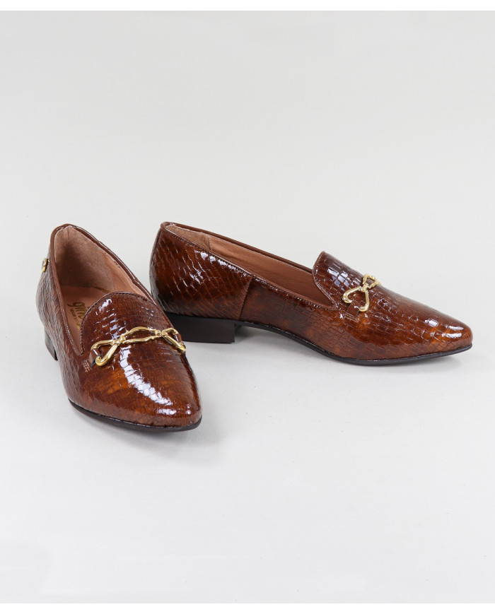 Lady Ginova Shoes with Golden Applique