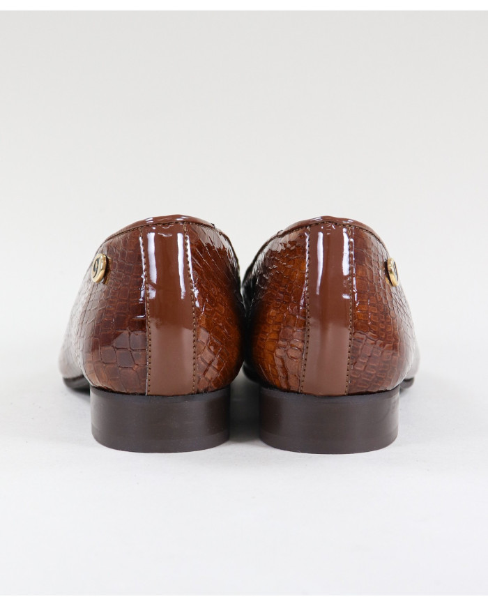 Lady Ginova Shoes with Golden Applique