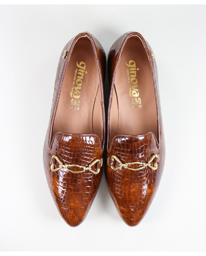 Zapatos Lady Ginova con aplique dorado