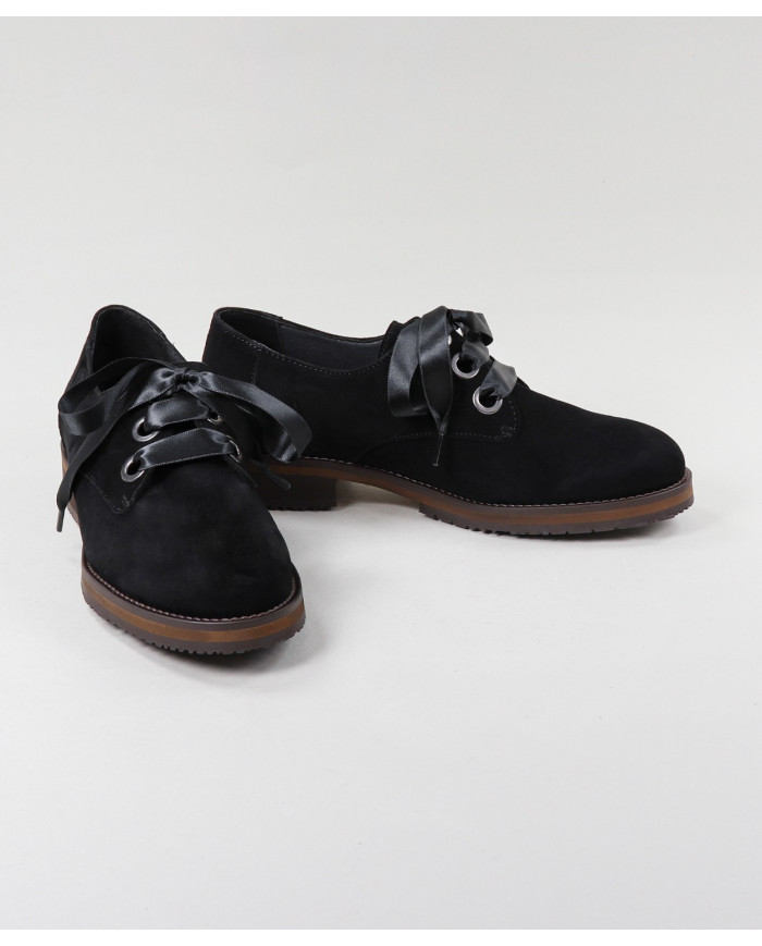 Sapatos de Senhora Ginova com Laço de Cetim