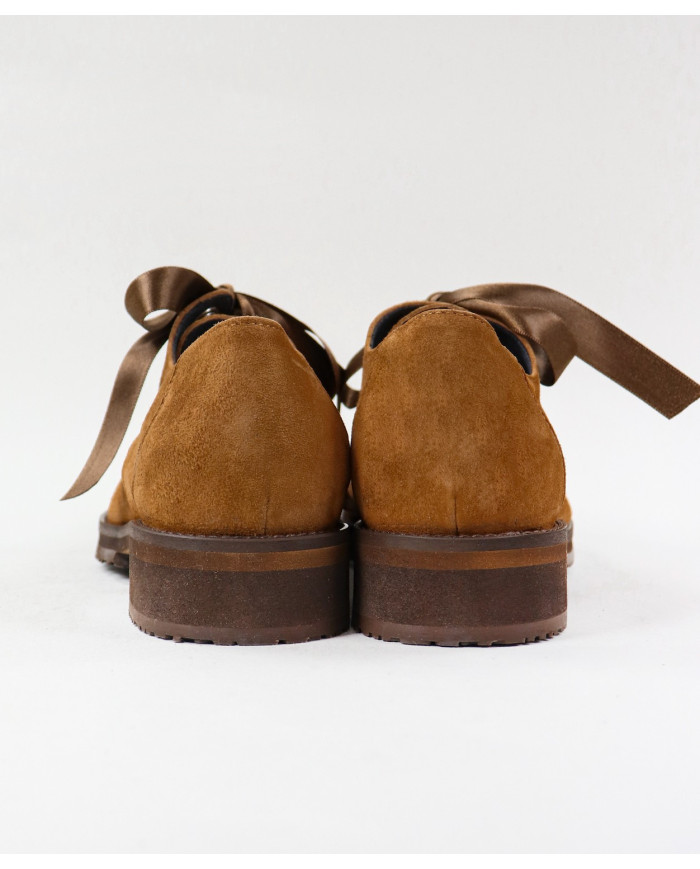 Sapatos de Senhora Ginova com Laço de Cetim