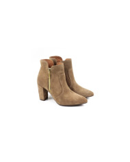Women's Taupe Boots with Two Sides Ginova Clasps