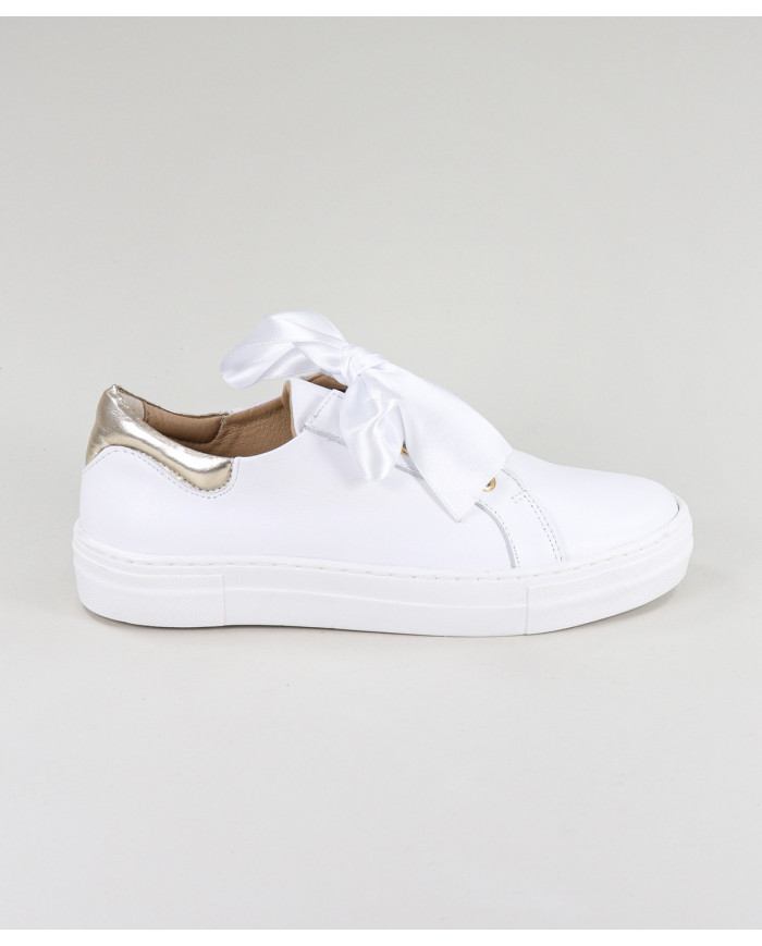 Entrenadores de mujeres Ginova con cordón Satin