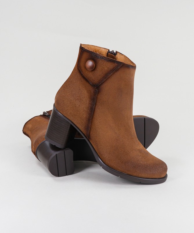 Botas Camel de Senhora Ginova Confortáveis