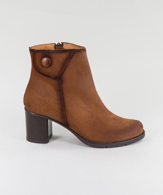 Botas Camel de Senhora Ginova Confortáveis