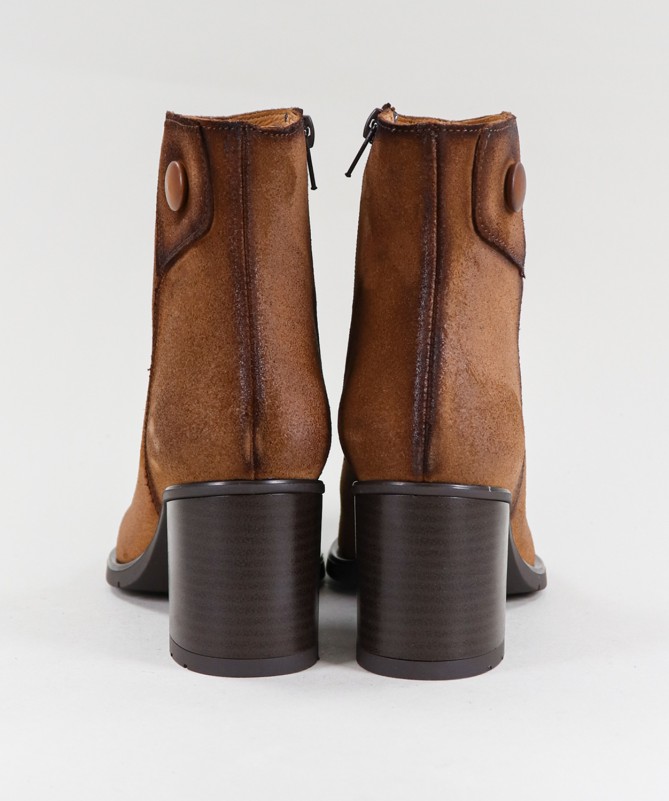 Botas Camel de Senhora Ginova Confortáveis