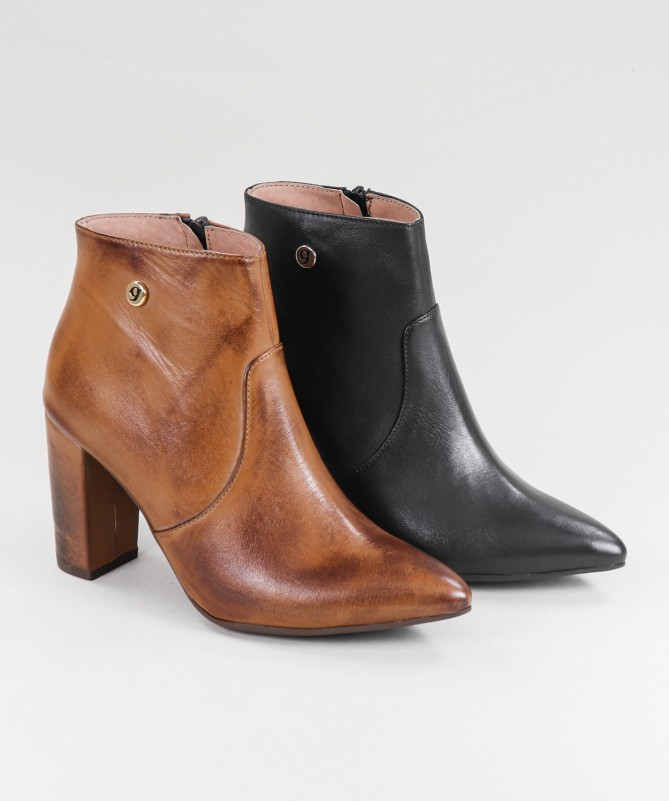 Botas de Senhora Ginova com Fecho