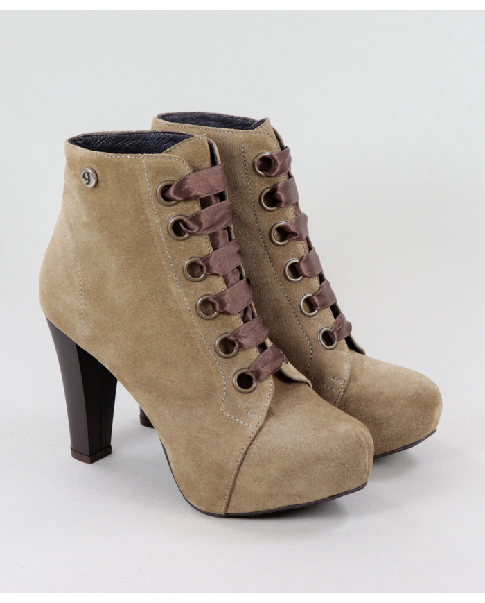 Botas de Senhora Ginova Compensated