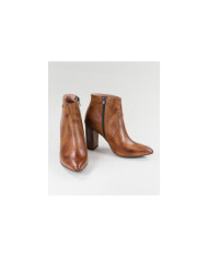 Maria Ginova Botas con Fecho