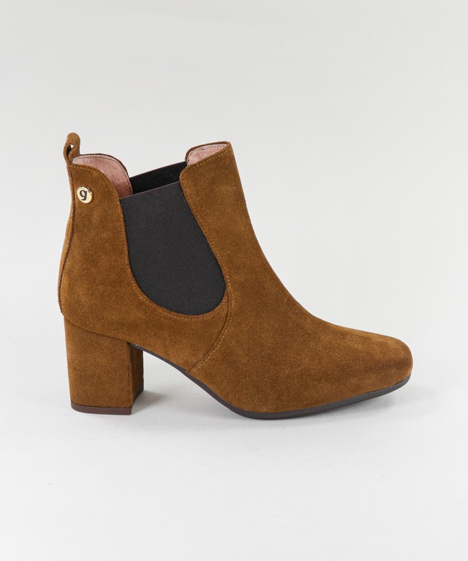 Botas Camel de Senhora Ginova com Elástico