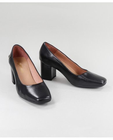 Zapatos Cerrados de Tacón Ginova