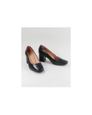 Sapatos Pretos de Senhora Ginova em Pele