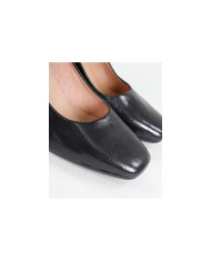 Zapatos Cerrados de Tacón Ginova