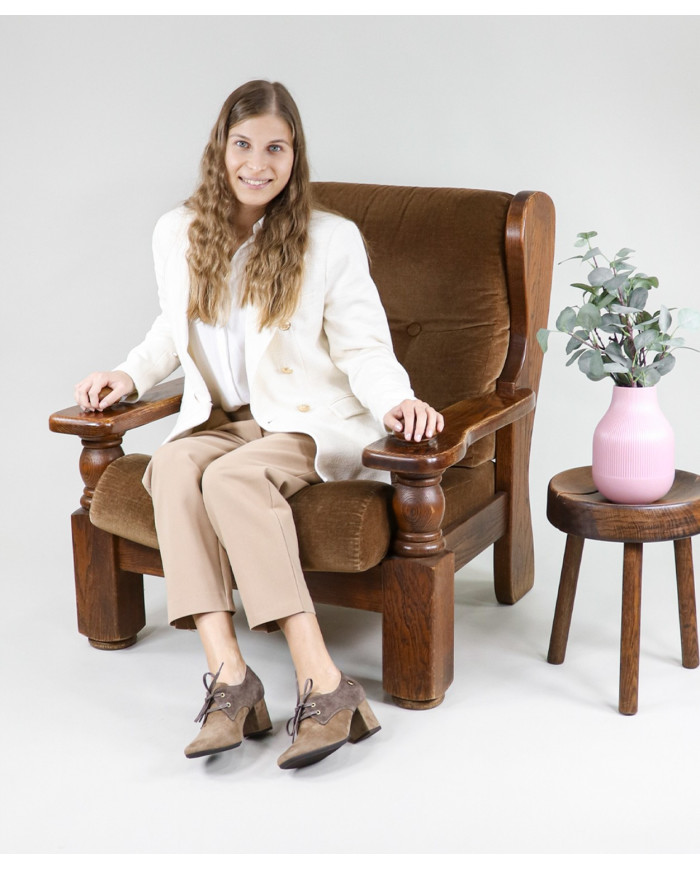 Mistress Ginova Boots with Wholesalers