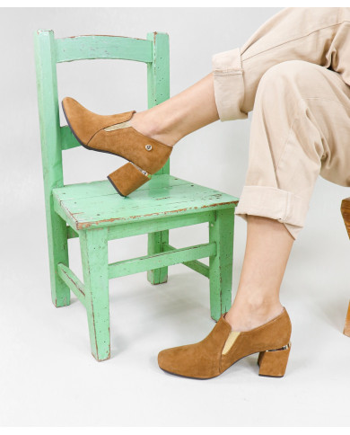 Botins de Senhora Ginova com Elásticos Dourados