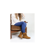 Ms. Ginova Boots with Pullers