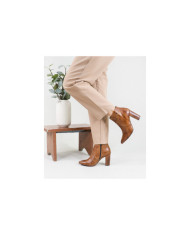 Maria Ginova Botas con Fecho