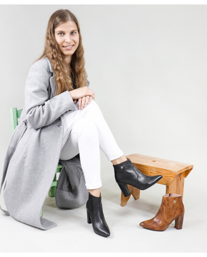 Maria Ginova Boots with Fecho