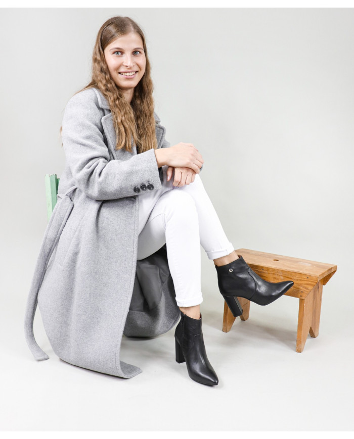 Maria Ginova Boots with Fecho