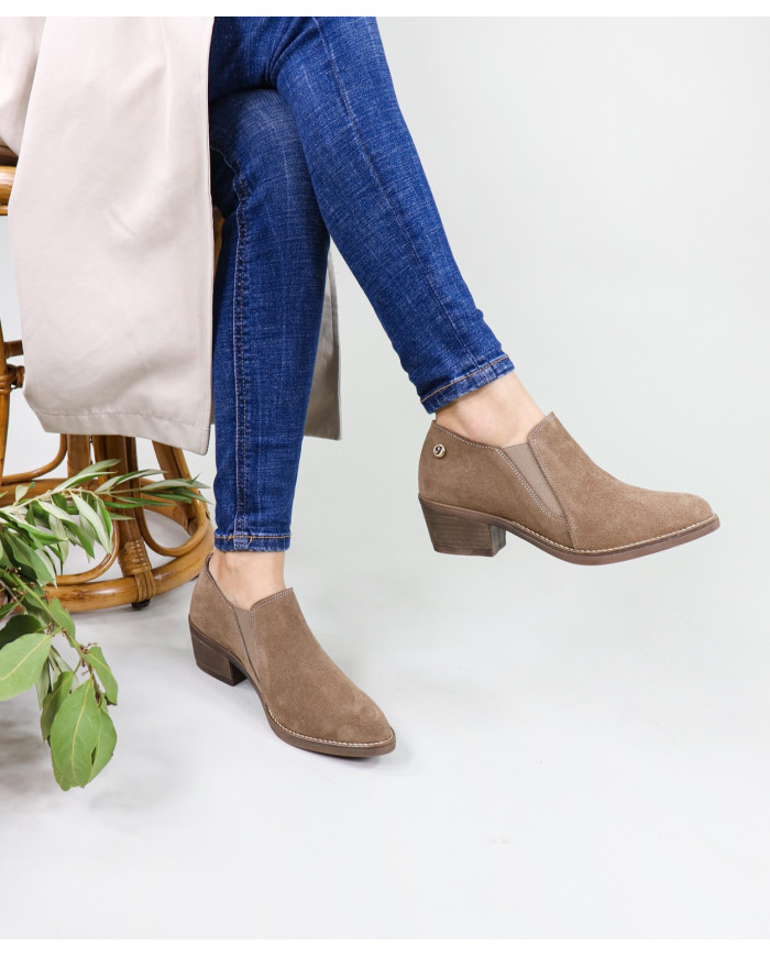 Botins de Senhora Ginova Práticos