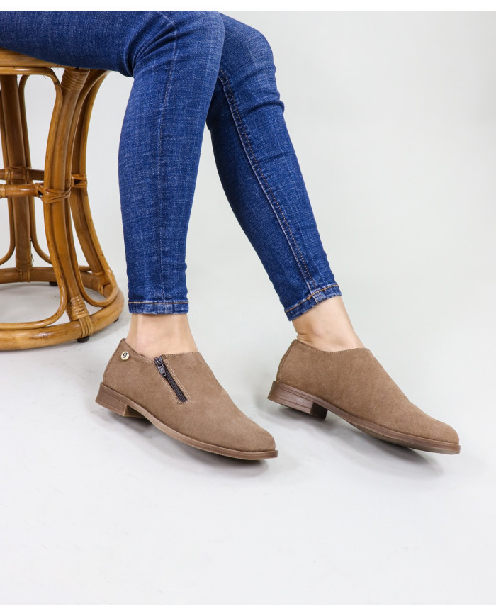 Lady Ginova Shoes with Clasp on the Side