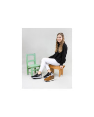 Lady Ginova shoes with Close on the Lateral