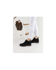 Maria Ginova Botas con Fecho