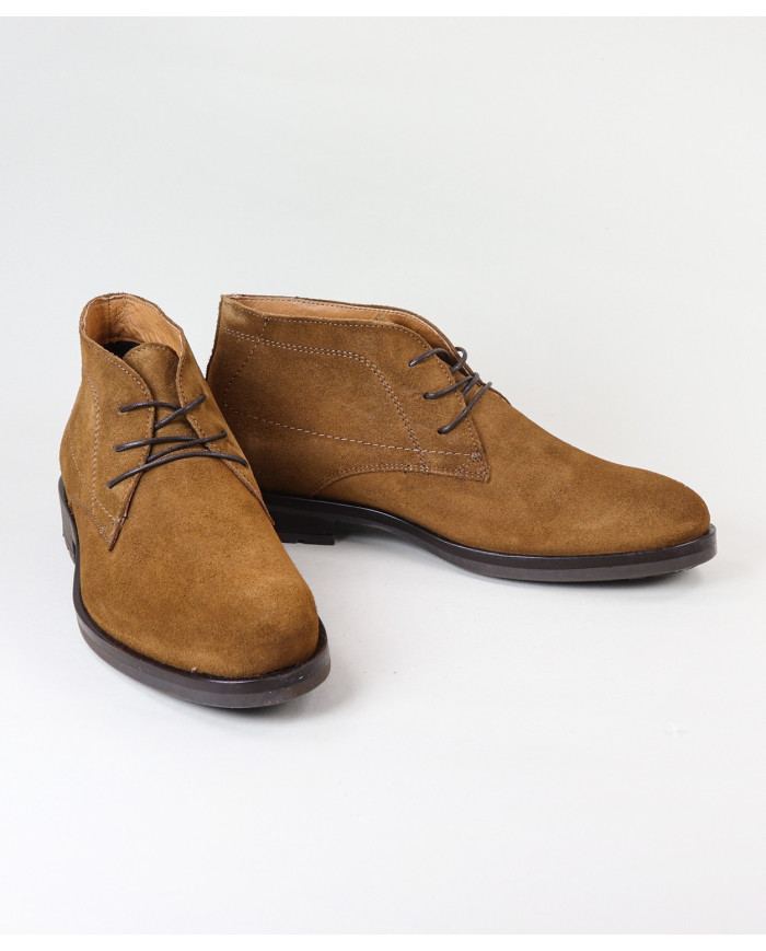 Ginova Man Bota con Wholesalers